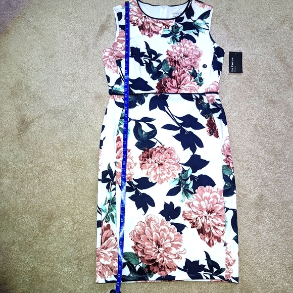 Enfocus Studio Floral Dress / Floral Midi - Picture 9 of 10